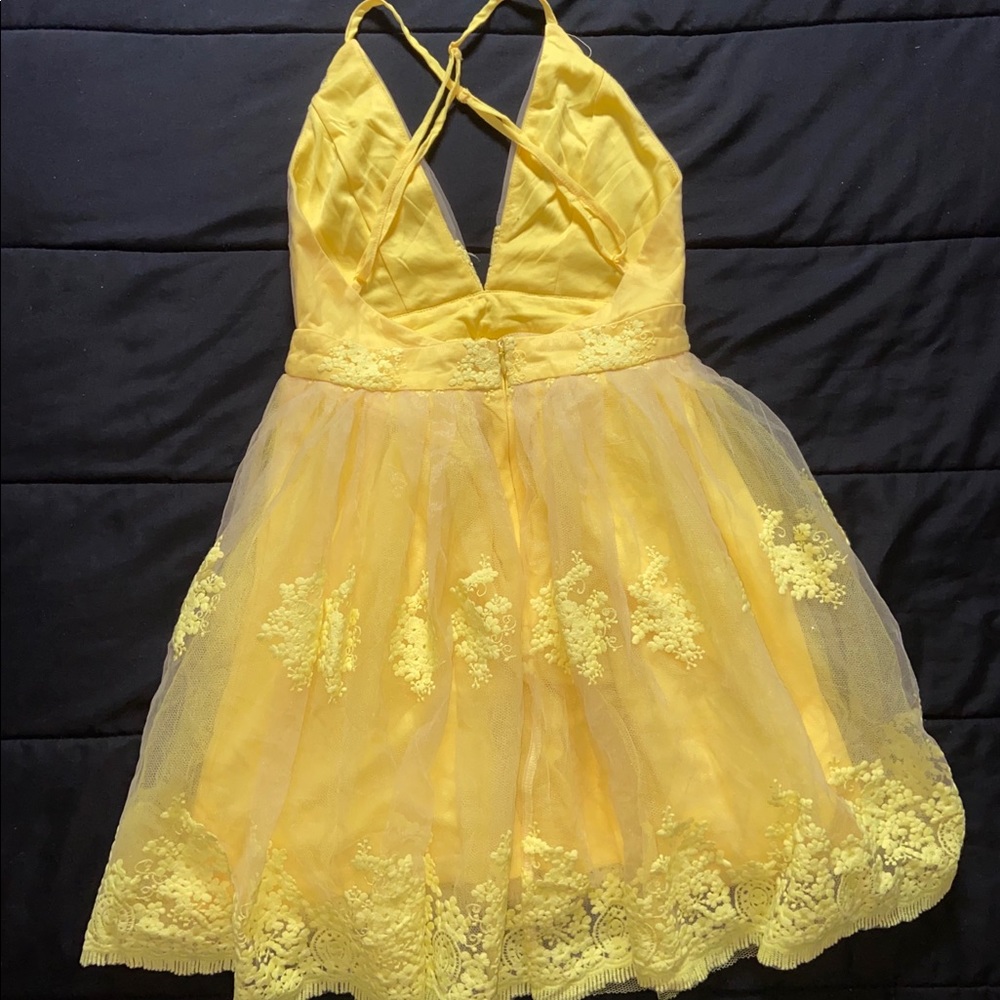 Mini dress - Picture 2 of 3